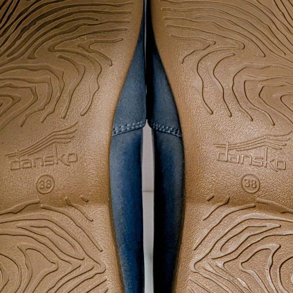 Dansko Larisa Navy Milled Nappa Flat - Picture 12 of 16